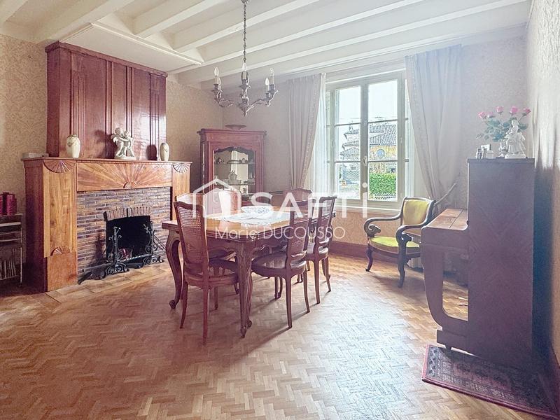 Maison - 192 m² - 7 pièces