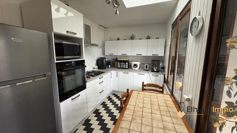 Maison ancienne - 119 m² - 4 pièces