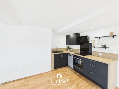 Appartement - 60 m² - 2 pièces