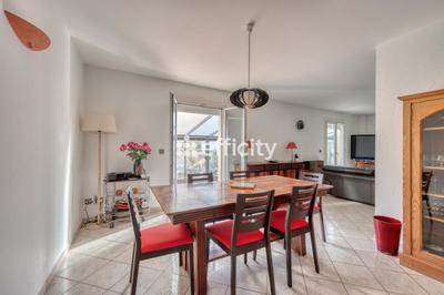 Pavillon - 116 m² - 6 pièces