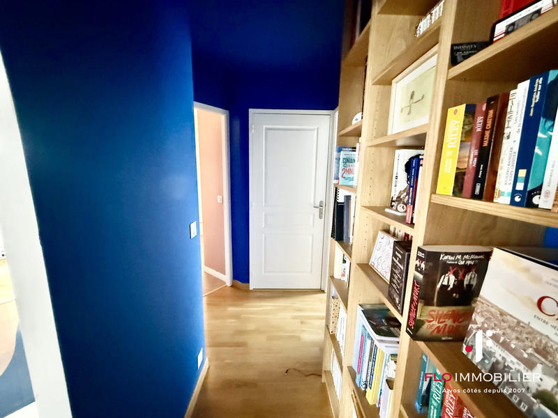 Appartement - 82 m² - 4 pièces