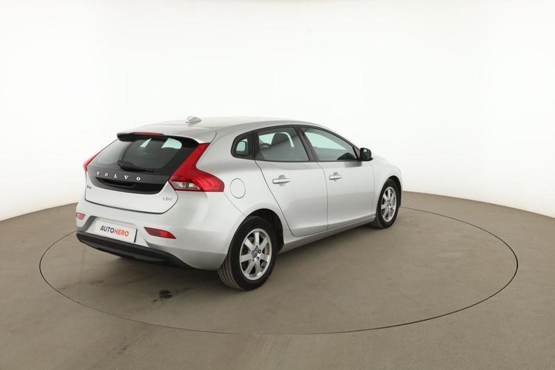 Volvo V40 1.6 D2 115 ch