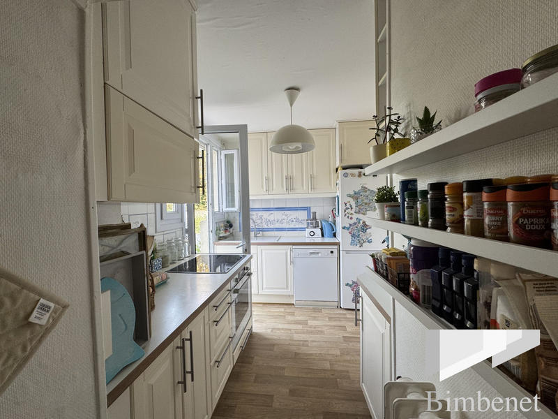 Maison - 172 m² - 8 pièces