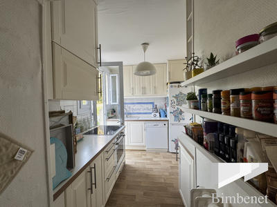 Maison - 172 m² - 8 pièces