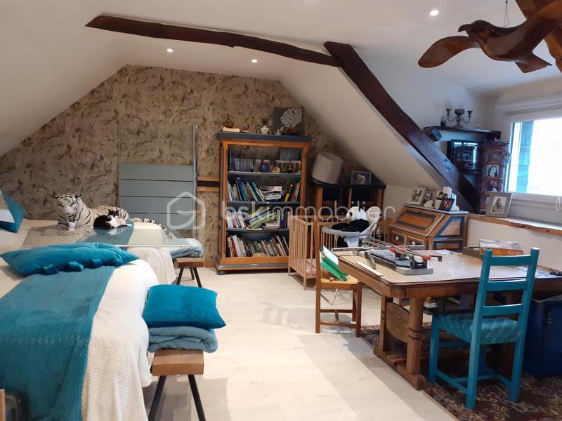 Propriété - 165 m² - 6 pièces