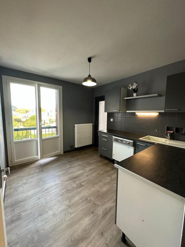 Appartement - 72 m² - 3 pièces