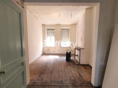 Immeuble - 162 m² - 6 pièces