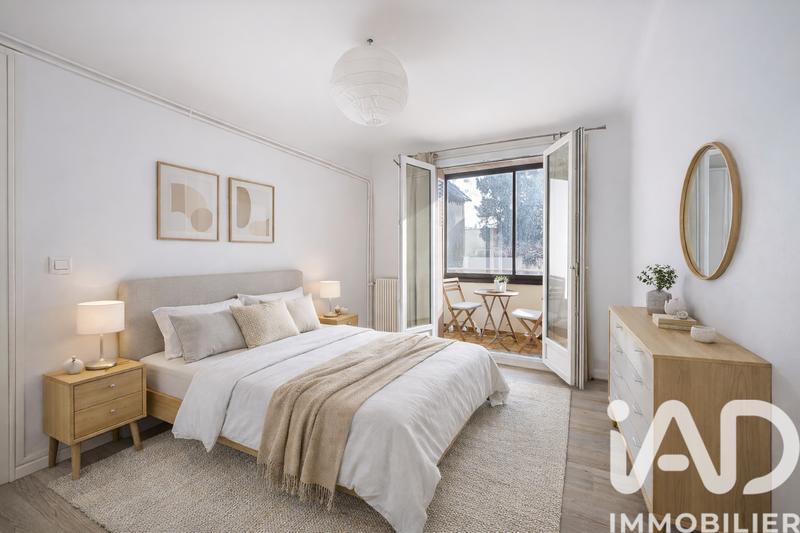 Appartement - 65 m² - 5 pièces