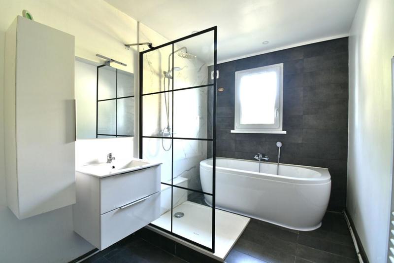 Maison - 146 m² - 7 pièces