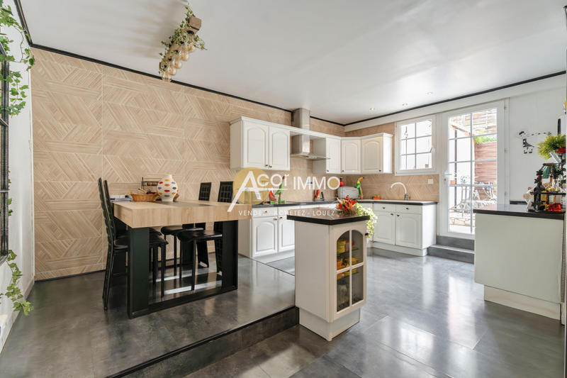 Maison - 160 m² - 5 pièces