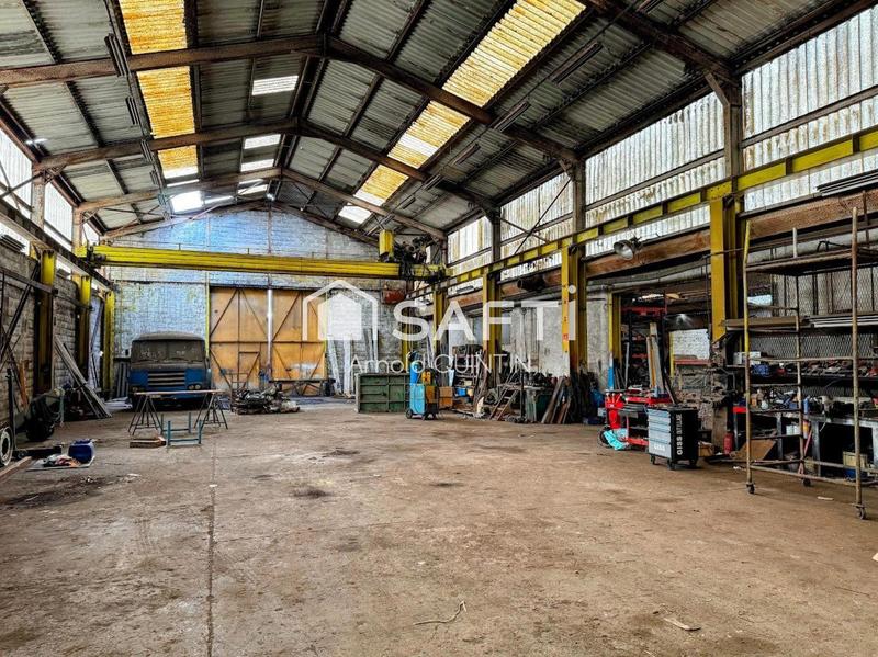 Local commercial - 1 970 m² - 8 pièces