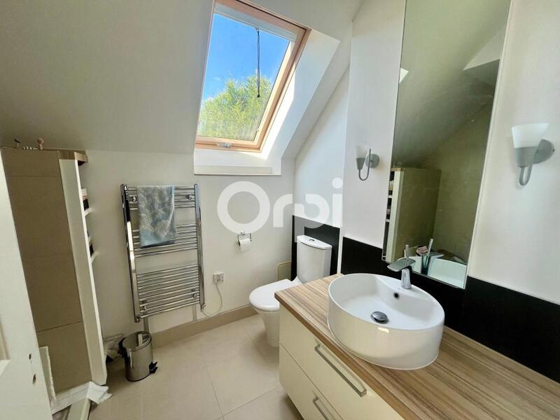 Maison - 157 m² - 4 pièces