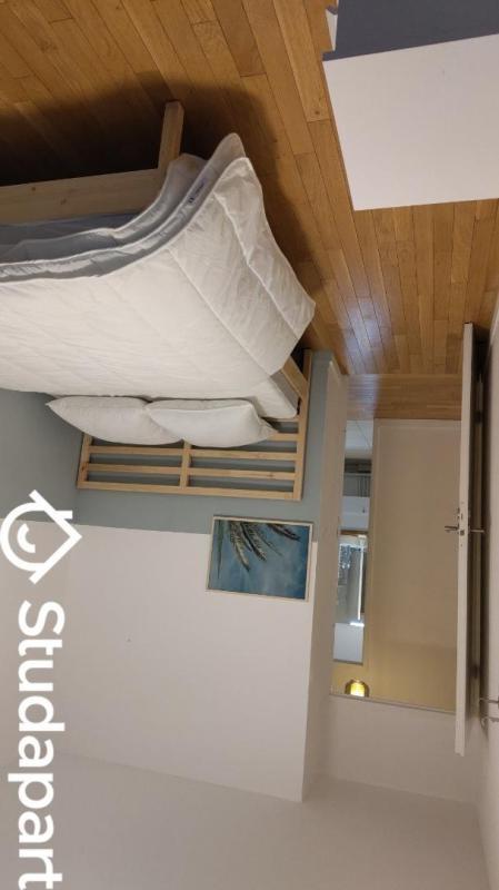 Chambre - 11 m² - 1 pièce