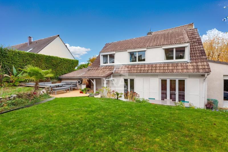 Maison - 123 m² - 7 pièces