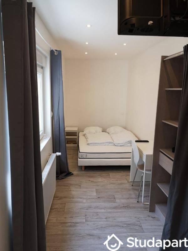 Chambre - 13 m² - 1 pièce