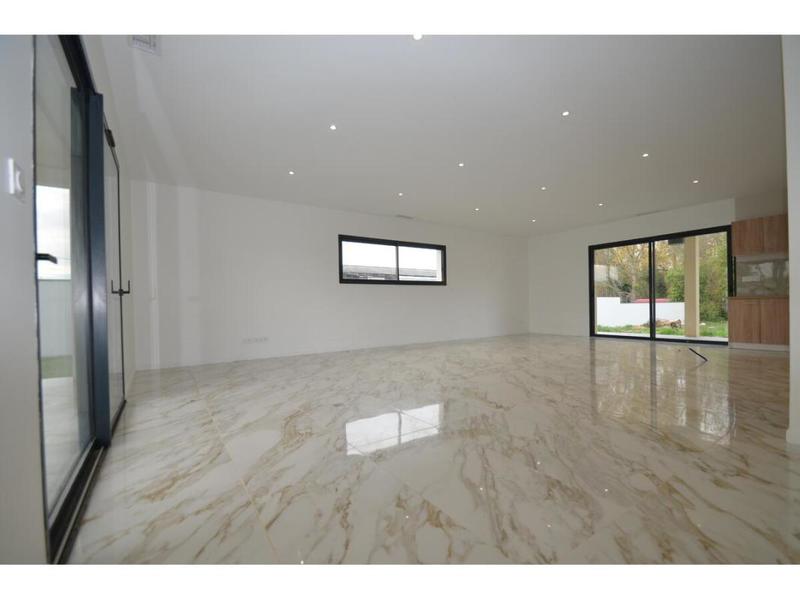 Maison - 120 m² - 4 pièces