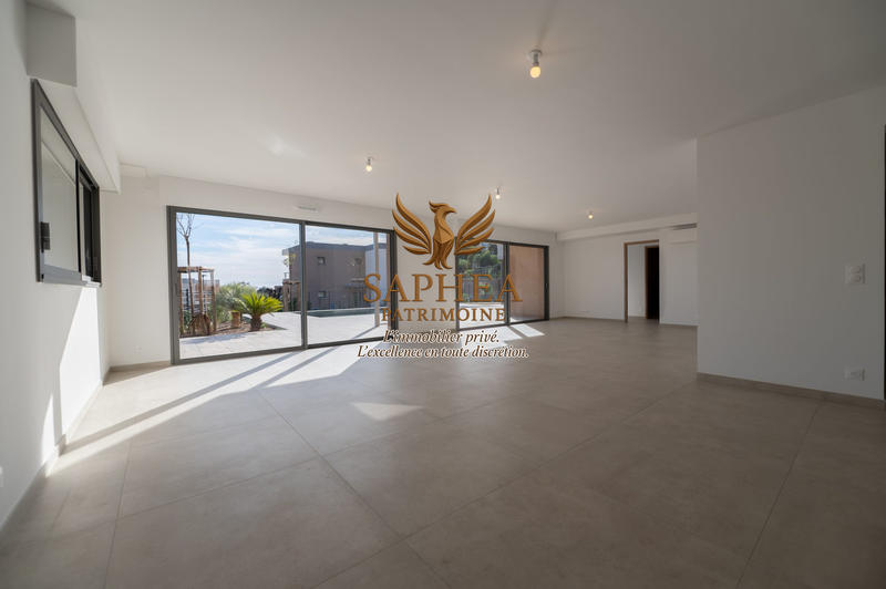 Villa - 171 m² - 5 pièces