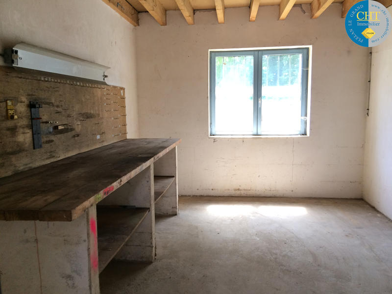 Entrepôt - 200 m² - 2 pièces