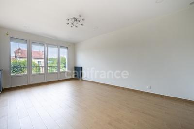 Maison - 190 m² - 5 pièces