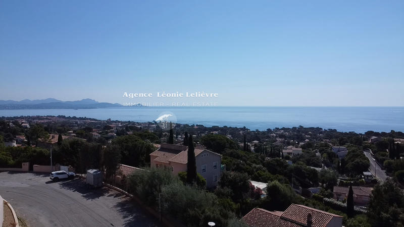 Maison contemporaine - 539 m² - 13 pièces