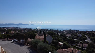 Maison contemporaine - 539 m² - 13 pièces