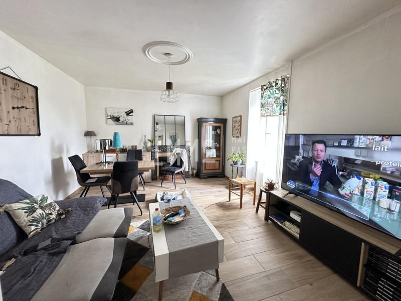 Maison - 96 m² - 3 pièces