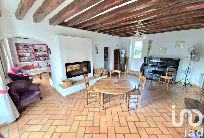 Maison - 157 m² - 8 pièces