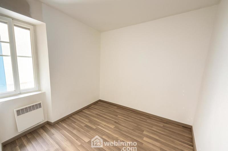 Maison de village - 105 m² - 6 pièces