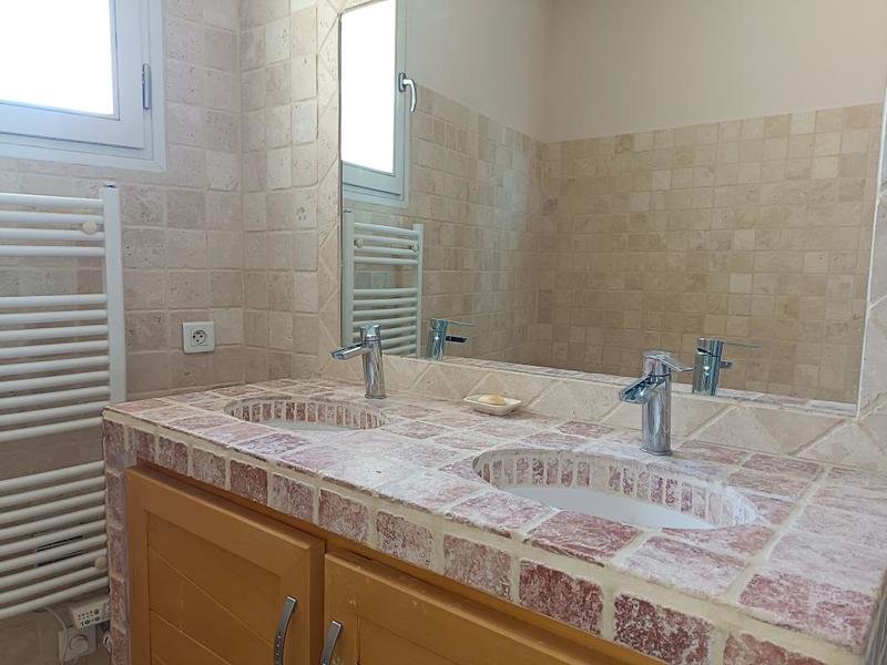 Maison - 287 m² - 8 pièces