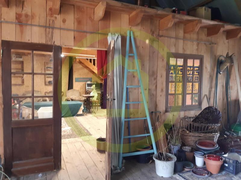 Maison - 250 m² - 7 pièces