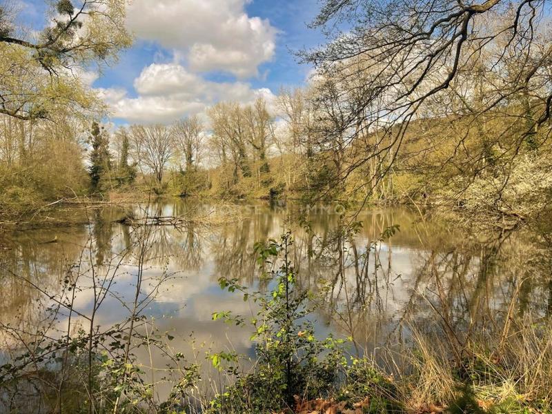 Haras - 300 m² - 8 pièces