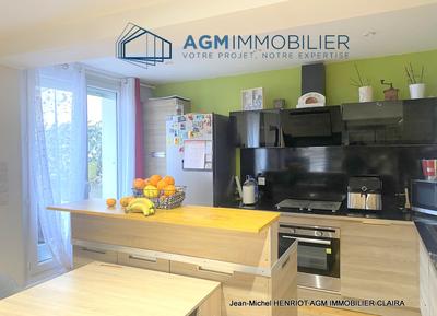 Maison de village - 88 m² - 3 pièces