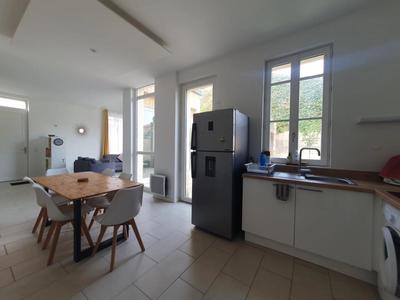 Immeuble - 154 m² - 6 pièces