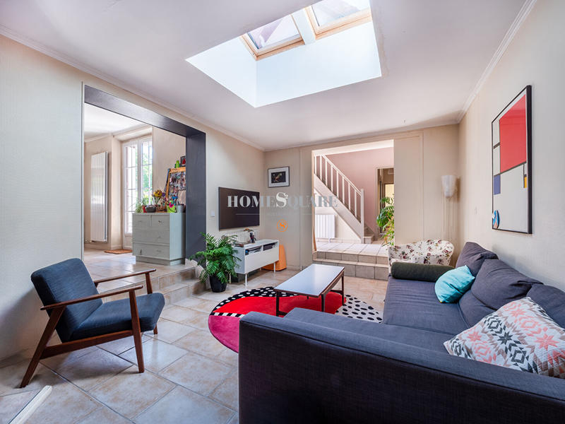 Maison - 142 m² - 6 pièces