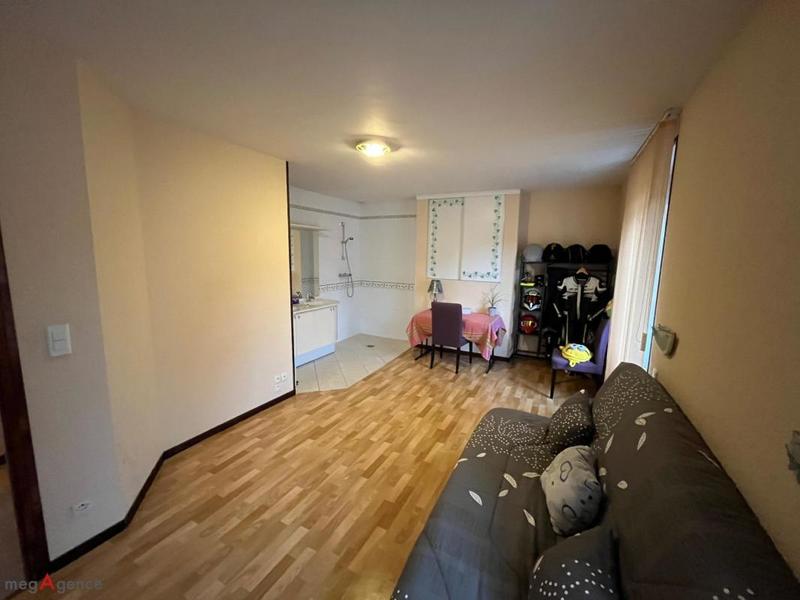 Maison - 222 m² - 10 pièces