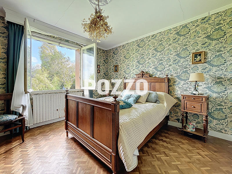 Maison - 136 m² - 6 pièces