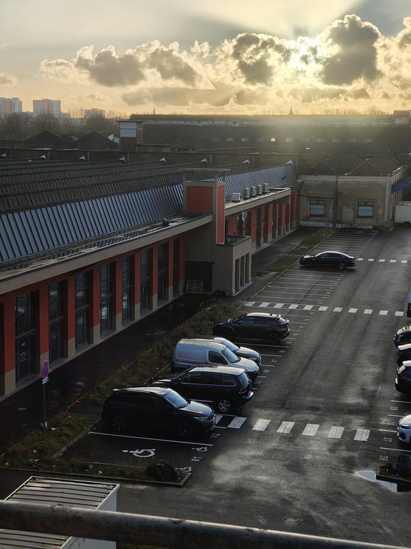 Local commercial - 261 m²