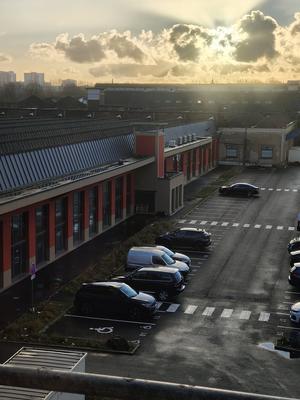 Local commercial - 261 m²