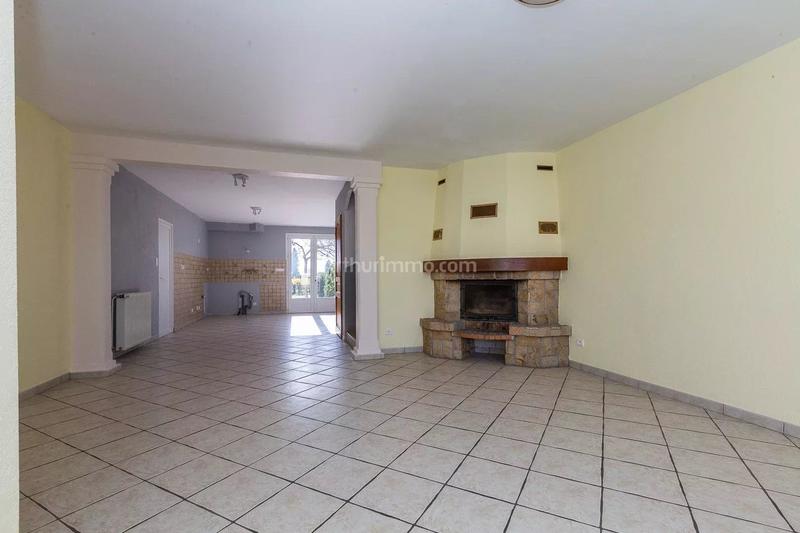 Maison - 135 m² - 6 pièces