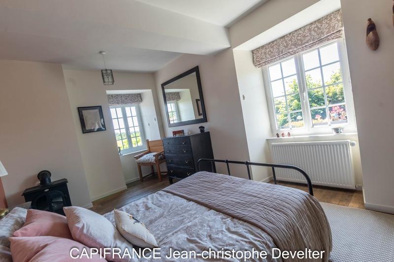 Propriété - 187 m² - 8 pièces