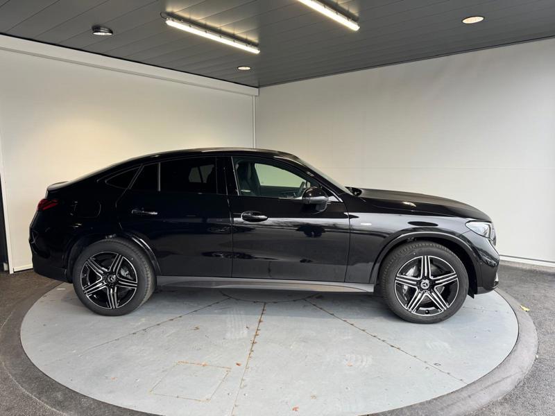 Mercedes Glc Coupé 300 de Hybrid Eq 4matic Amg Line +