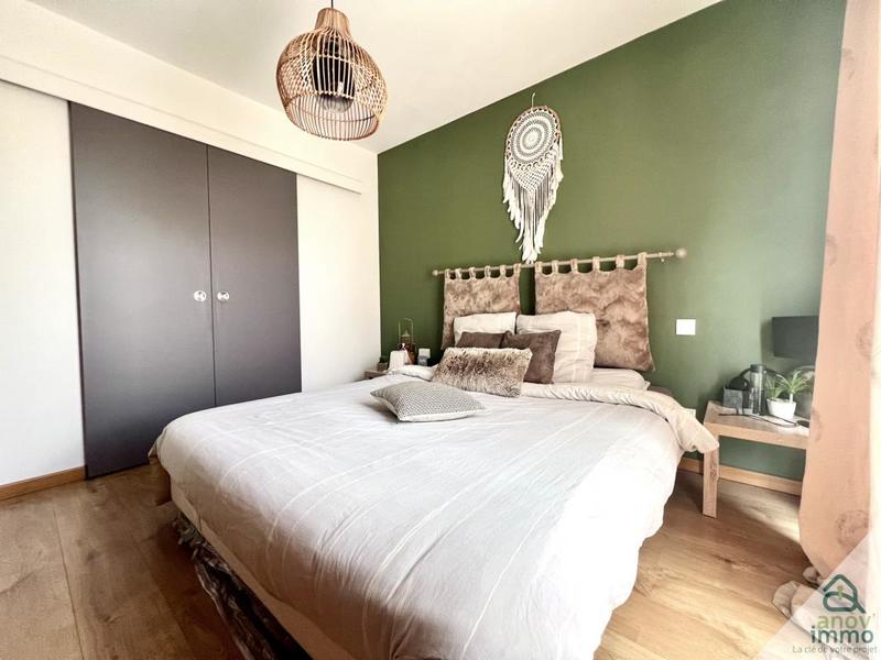 Maison - 104 m² - 5 pièces