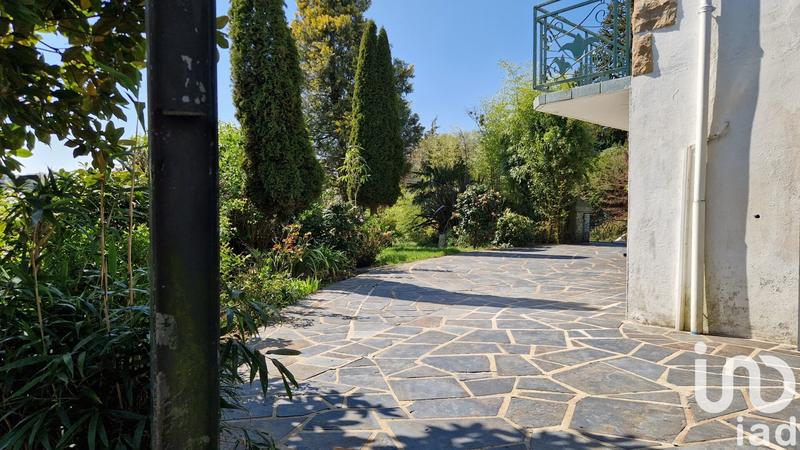 Maison - 122 m² - 6 pièces