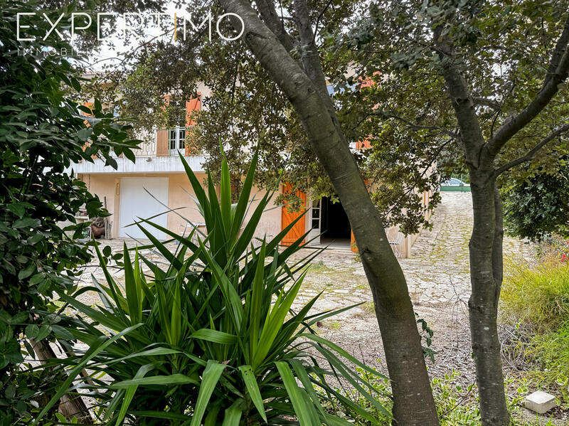 Maison - 153 m² - 6 pièces