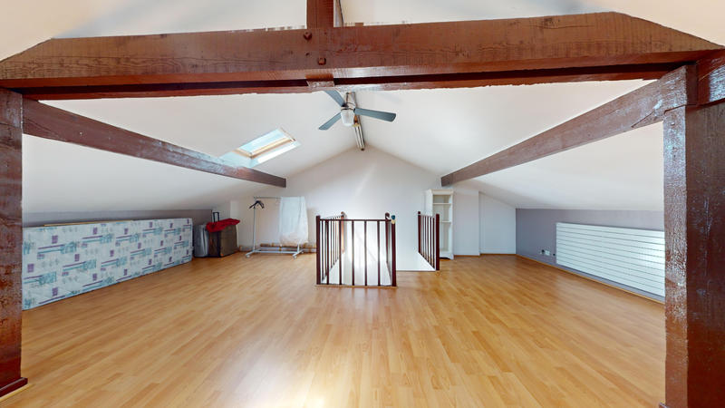 Maison - 190 m² - 6 pièces