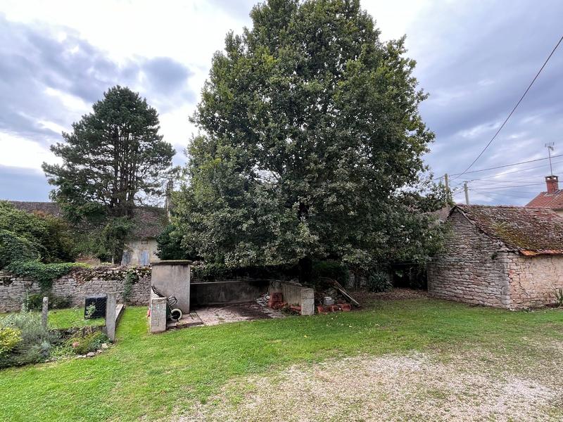 Maison - 80 m² - 5 pièces