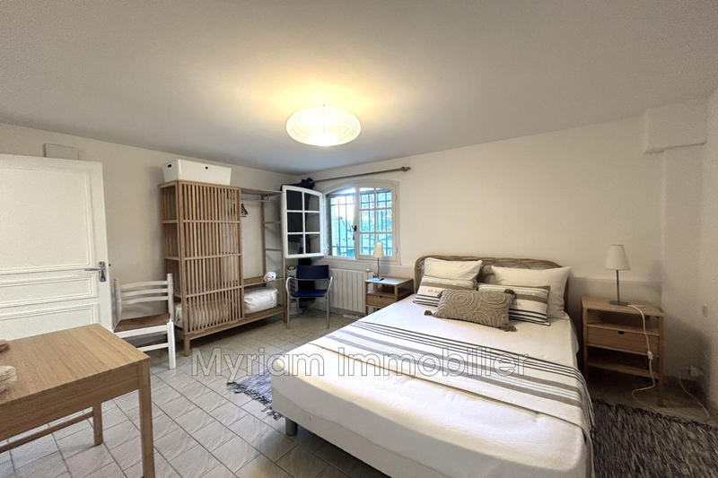 Villa - 168 m² - 5 pièces