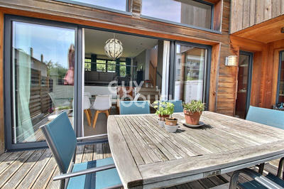 Maison - 142 m² - 6 pièces