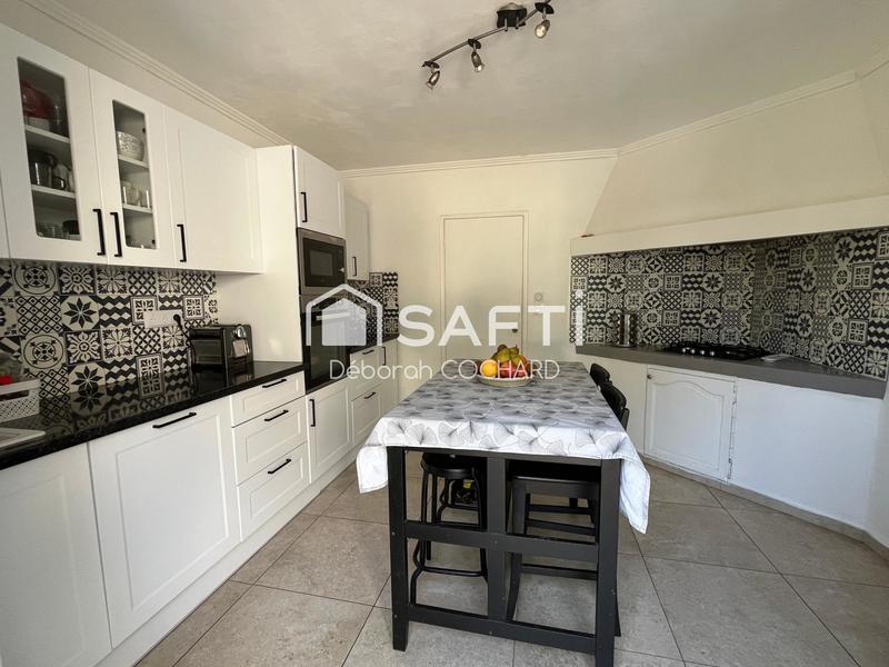 Villa - 165 m² - 7 pièces