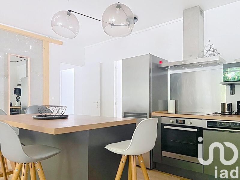 Appartement - 98 m² - 5 pièces